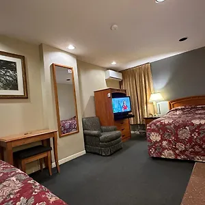  Hostel Nox